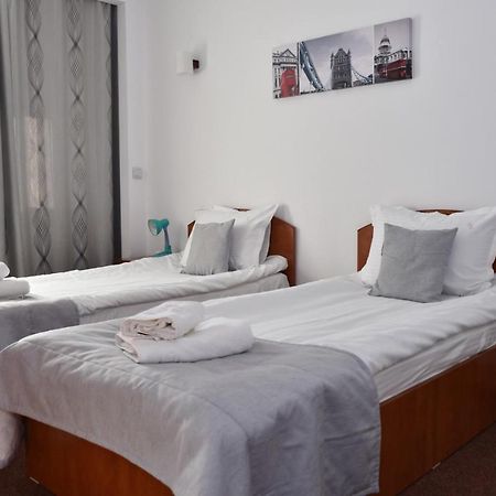 Hotel Măgurele Eksteriør billede
