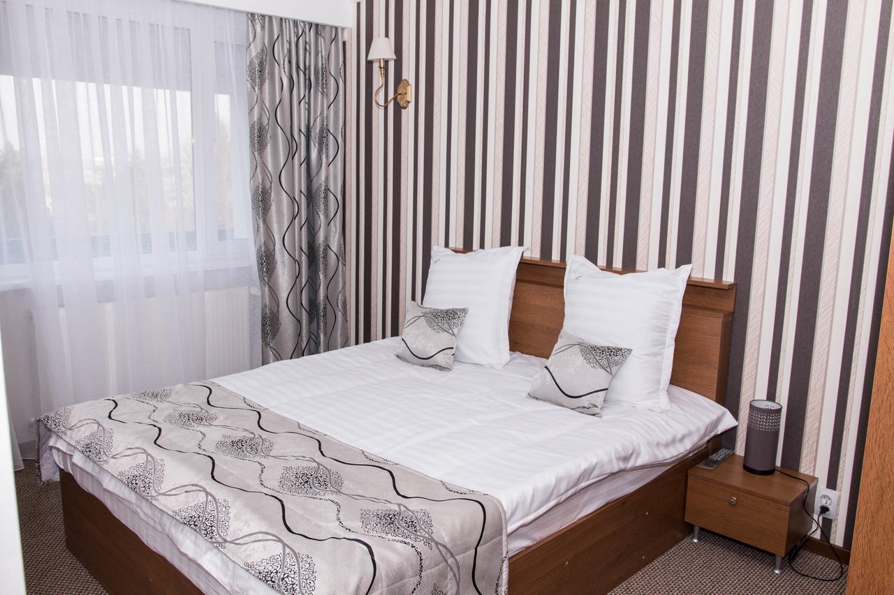 Hotel Măgurele Eksteriør billede