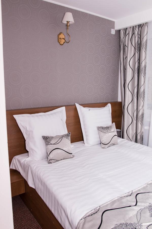 Hotel Măgurele Eksteriør billede