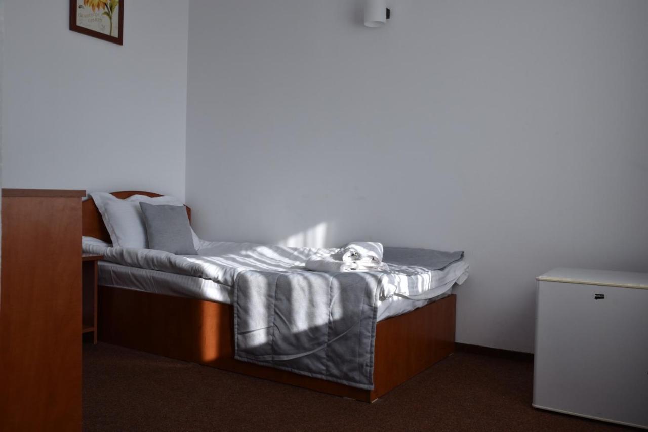 Hotel Măgurele Eksteriør billede