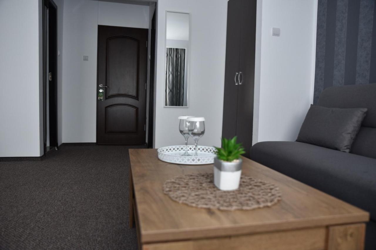 Hotel Măgurele Eksteriør billede