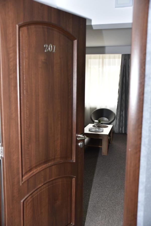 Hotel Măgurele Eksteriør billede