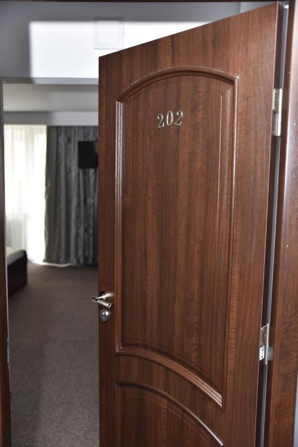 Hotel Măgurele Eksteriør billede